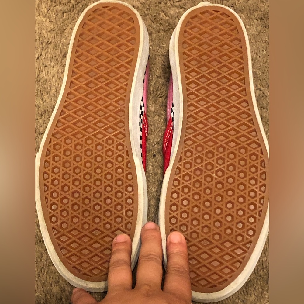 Vans - Picture 2 of 3